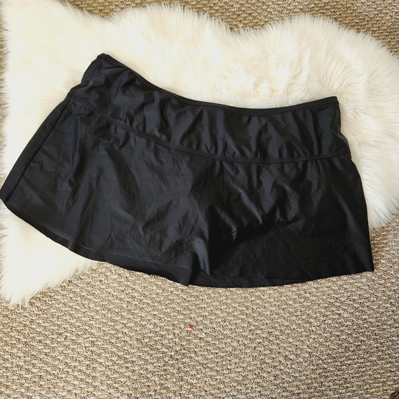 Penningtons Swim Skirt Bikini Bottoms Black Brief Swimsuit Plus Size 6X - Picture 4 of 9